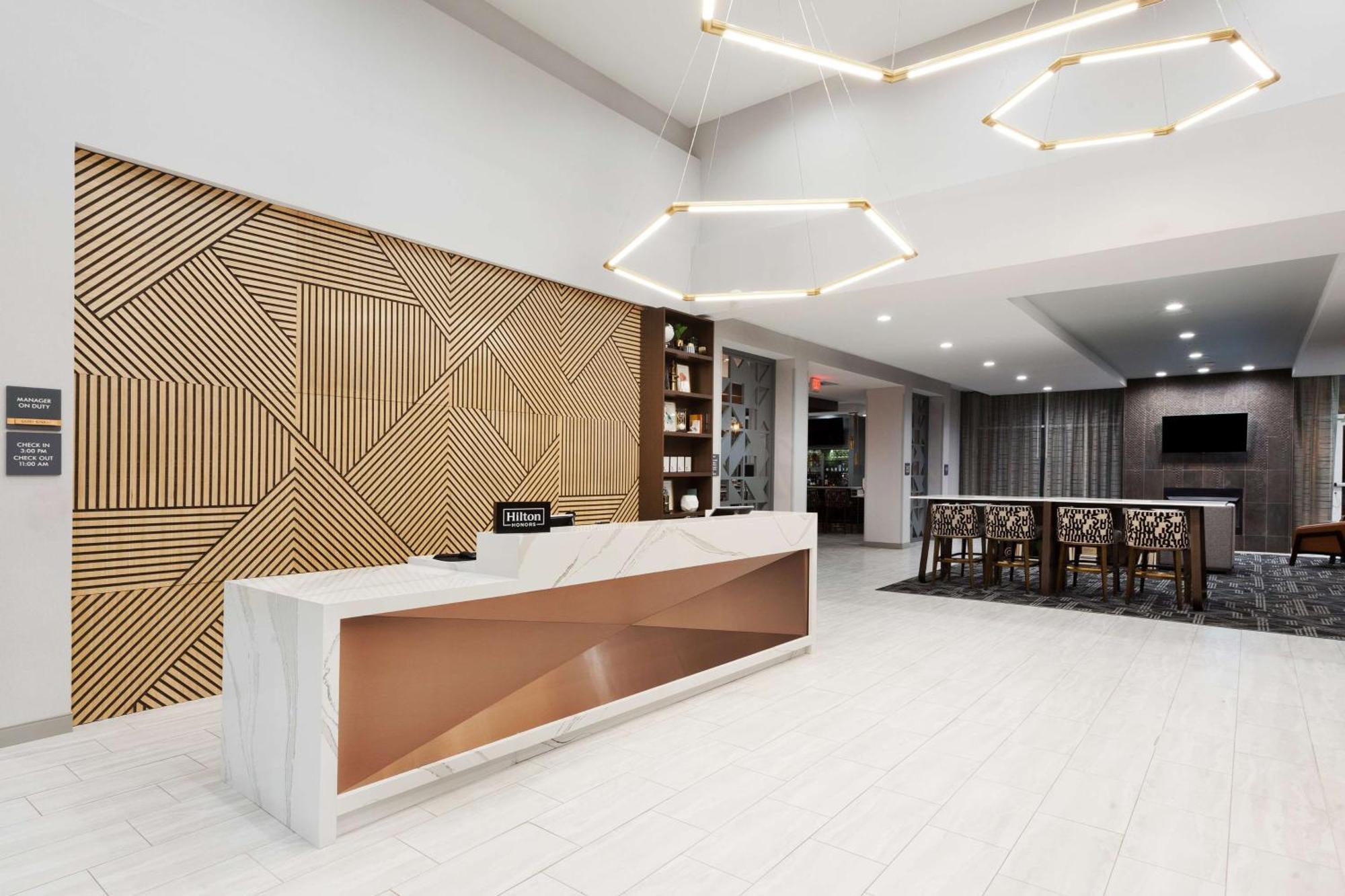 Doubletree By Hilton Dothan, Al Экстерьер фото